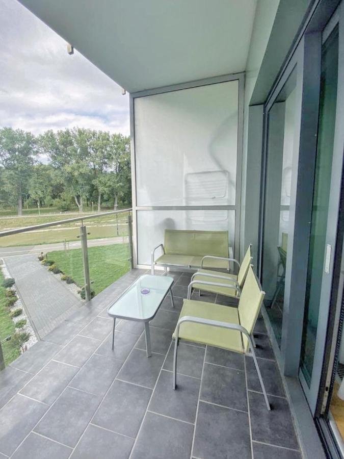 Capital Towers - Apartament Pop-Art Z Widokiem Na Rzeke Rzeszów Eksteriør billede